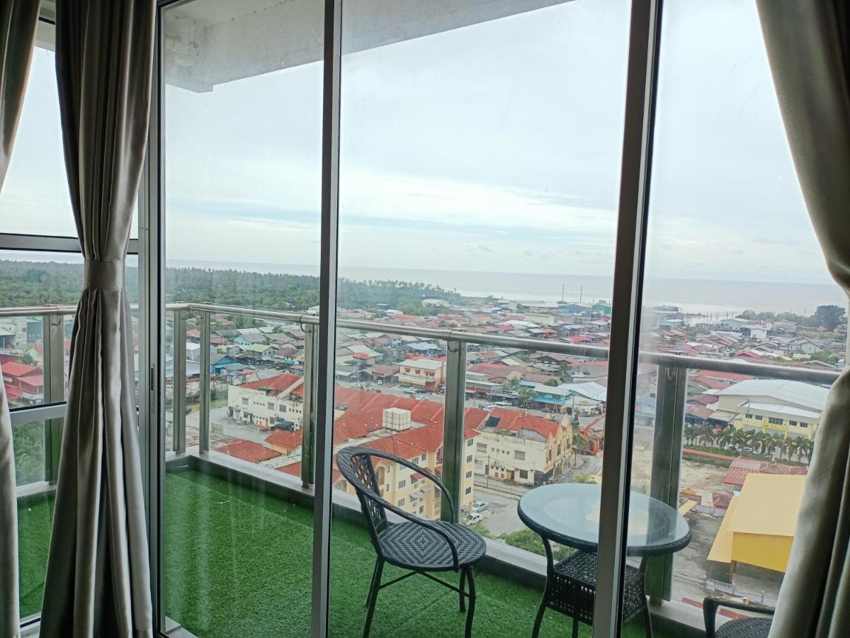 High Level Seaview Apartment *