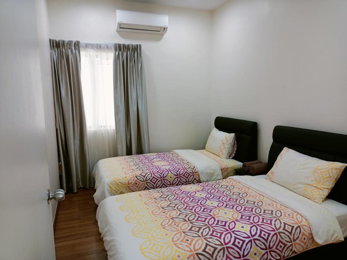 Apartment High Level Seaview *