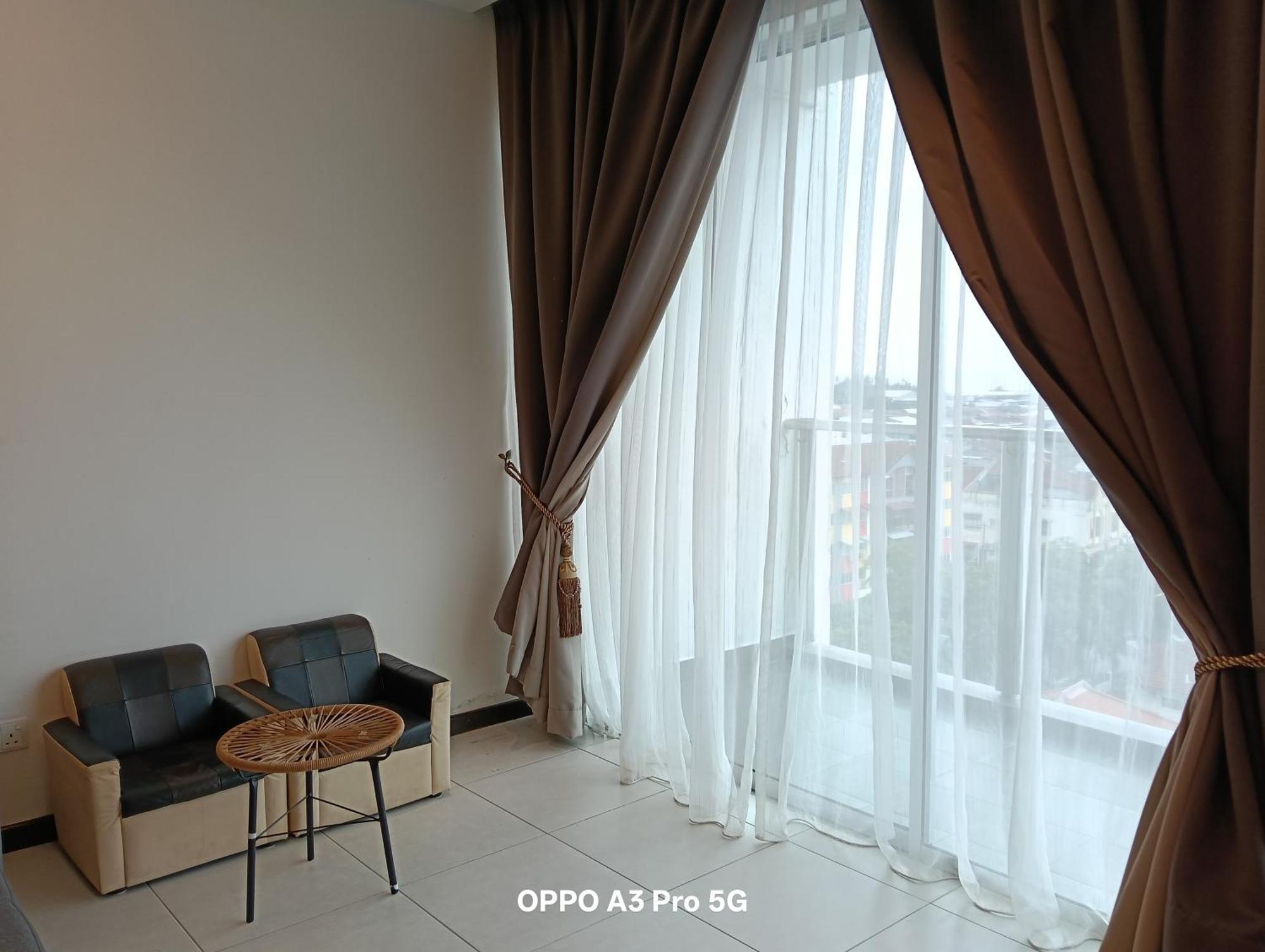 High Level Seaview Apartment *