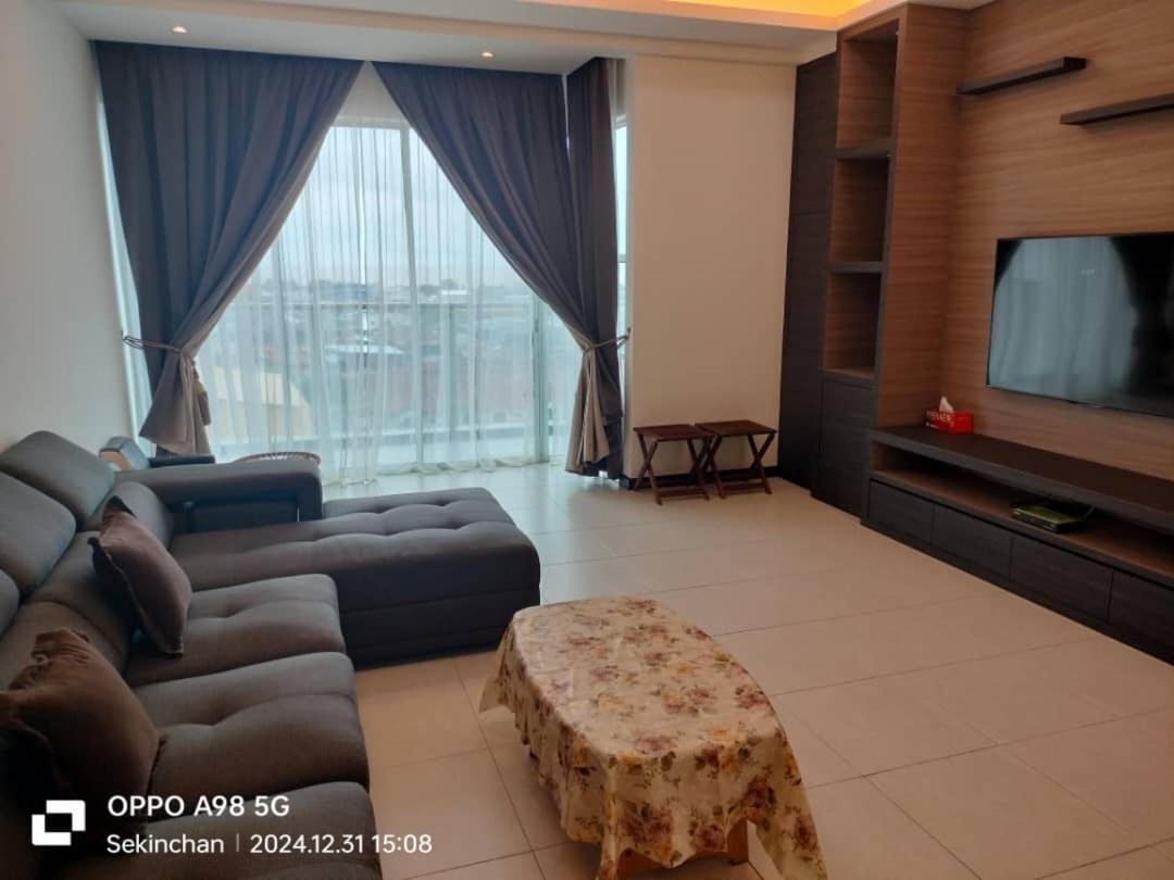 High Level Seaview Apartment Sekinchan