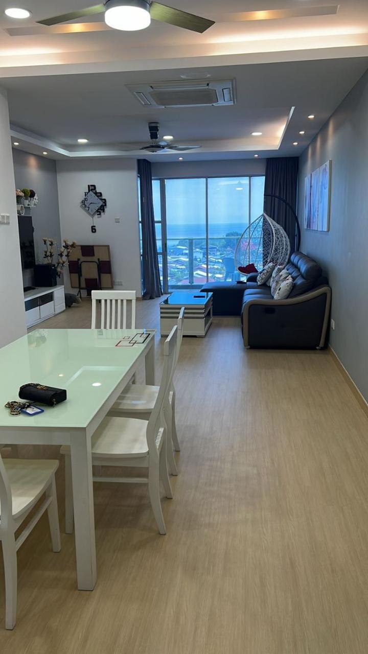 Apartment High Level Seaview