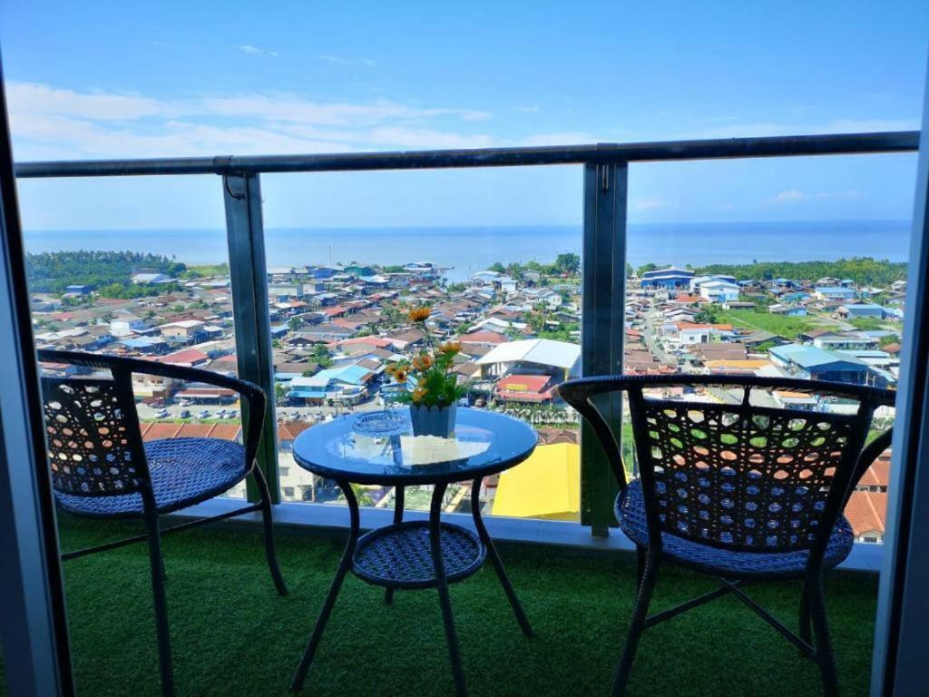 High Level Seaview